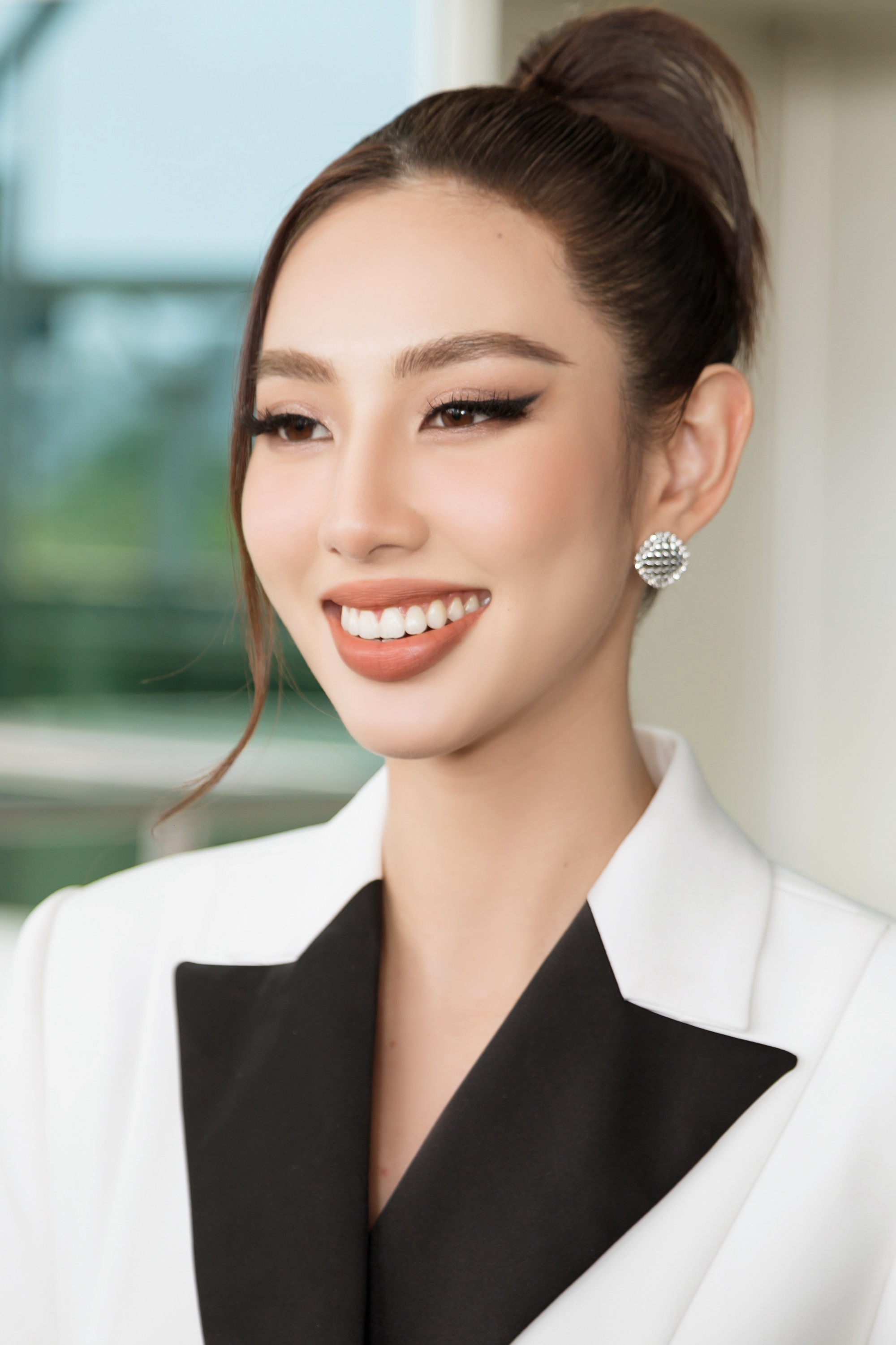 thùy tiên trở lại thái lan ảnh 3 thuy tien tro lai thai lan anh 3