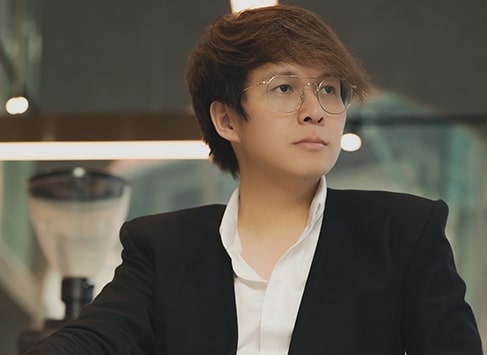 Vu Ngoc Phuong va noi dau khi phai dung chan o bo phim thu ba hinh anh