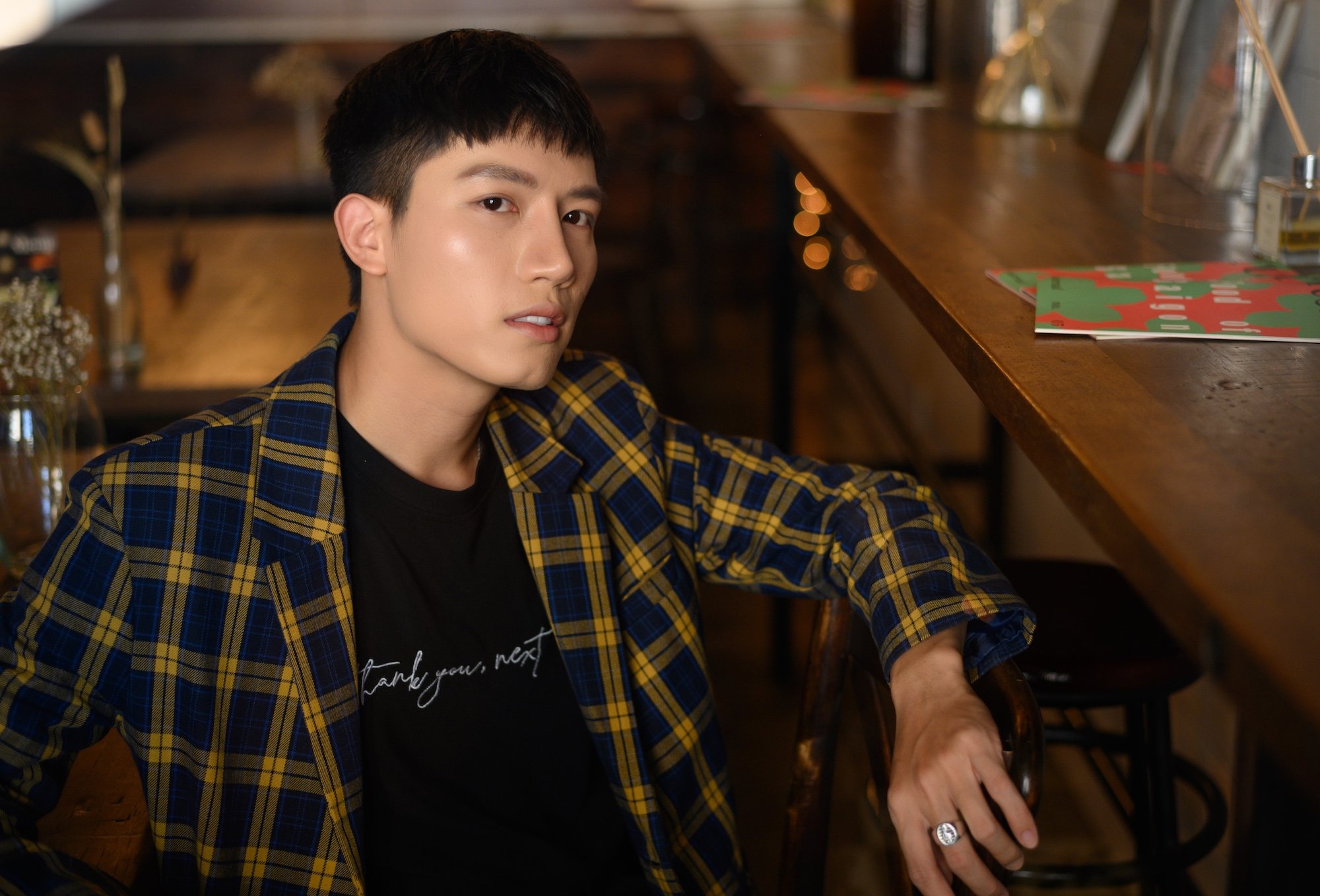 ca si viet hau covid-19 anh 6