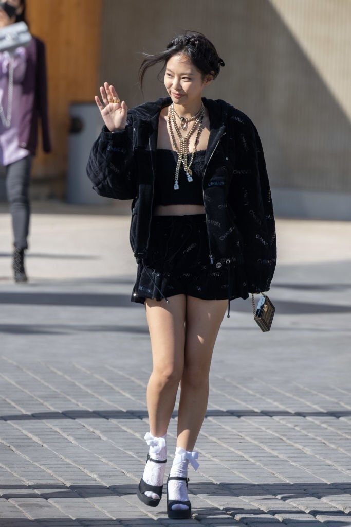 jennie paris fashion week 2022 anh 10