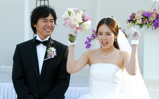 Han Ga In tung bi bao luc gia dinh hinh anh