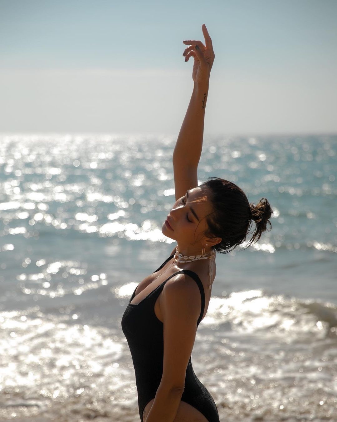 Ploy Chermarn giu dang anh 14