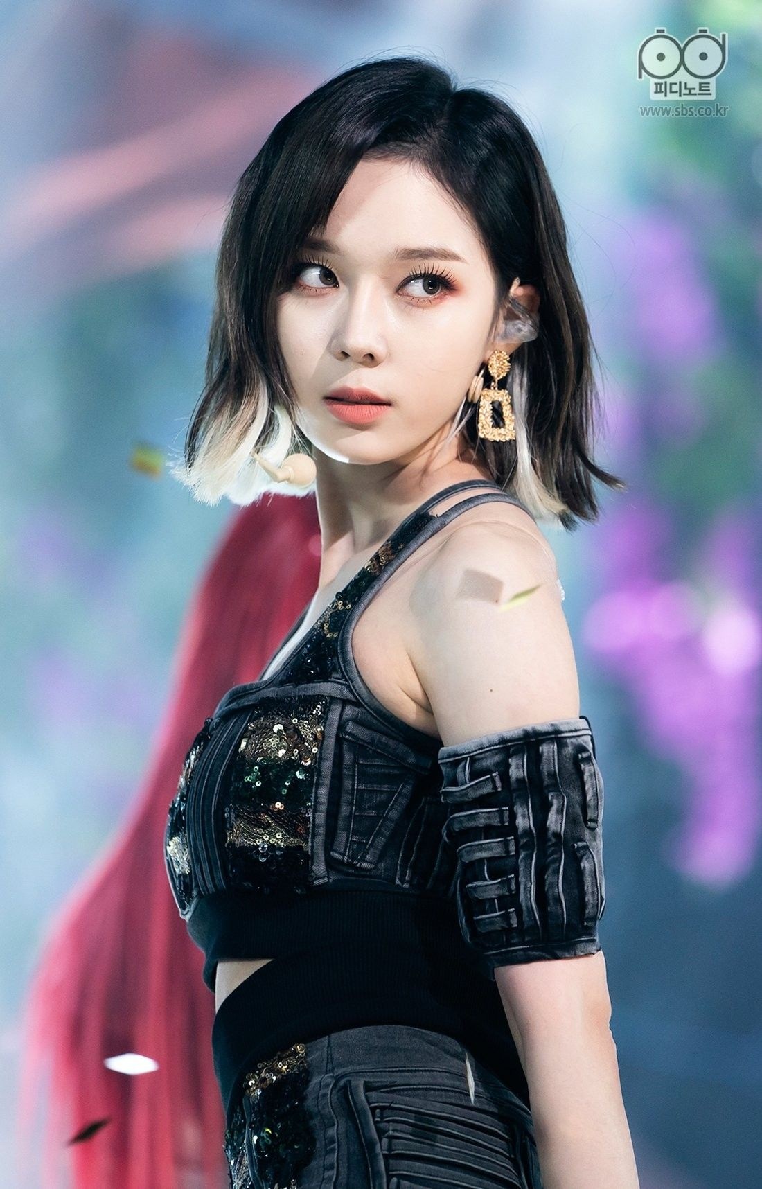 sao nu hinh mau phau thuat tham my anh 14