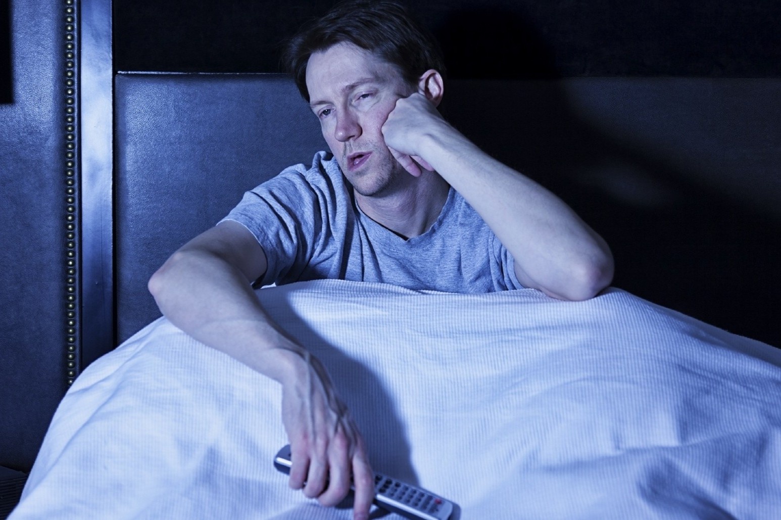 Mat ngu la chung benh cua thoi dai hinh anh