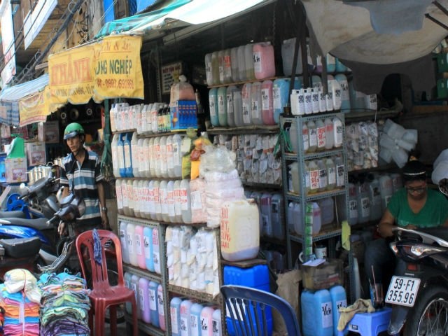 Cho Kim Bien se khong con ban hoa chat hinh anh