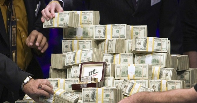 Hiểm họa đằng sau