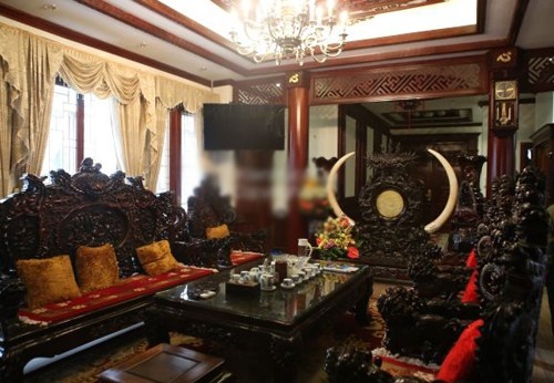 Noi that bac ty trong nha dai gia Viet kieu hinh anh