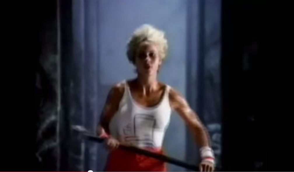 Quang cao Macintosh noi tieng cua Apple nam 1984 hinh anh