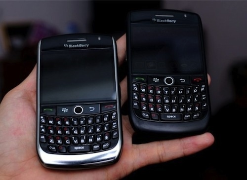 Điện thoại cũ với chất lượng đảm bảo, giá cả rẻ phù hợp với nhiều tầng lớp lao động.