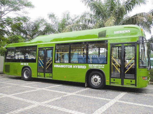 Dang sau viec ban dut Vinamotor hinh anh