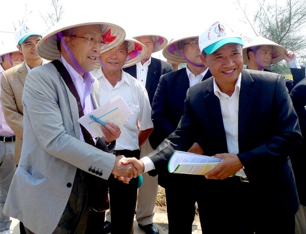 Canh bac cua ong 'giam doc nong dan' hinh anh