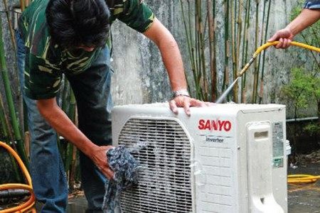 Kiem 5 trieu dong moi ngay tu nghe sua dien lanh hinh anh