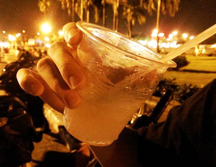 20.000 dong mot coc nuoc mia hong mat o Ha Noi hinh anh