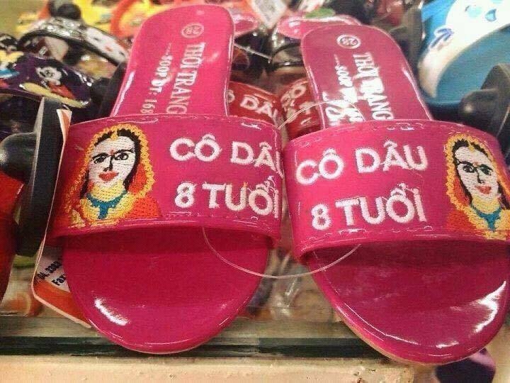 Quan ao, giay dep an theo phim ‘Co dau 8 tuoi’ hinh anh