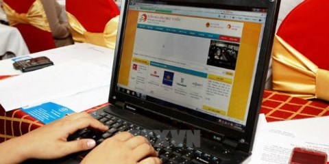 Mo hinh kinh doanh phi truyen thong dang gay kho nganh thue hinh anh