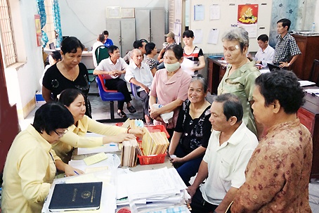 Cach tinh luong huu theo BHXH moi hinh anh