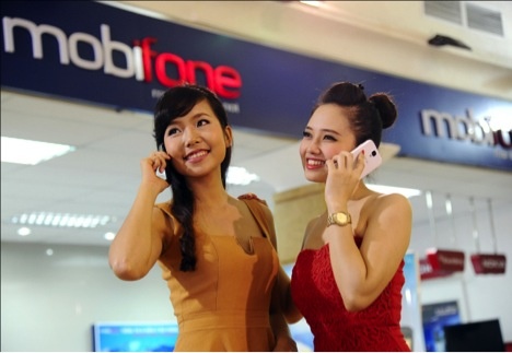 MobiFone da chot mua 95% AVG hinh anh