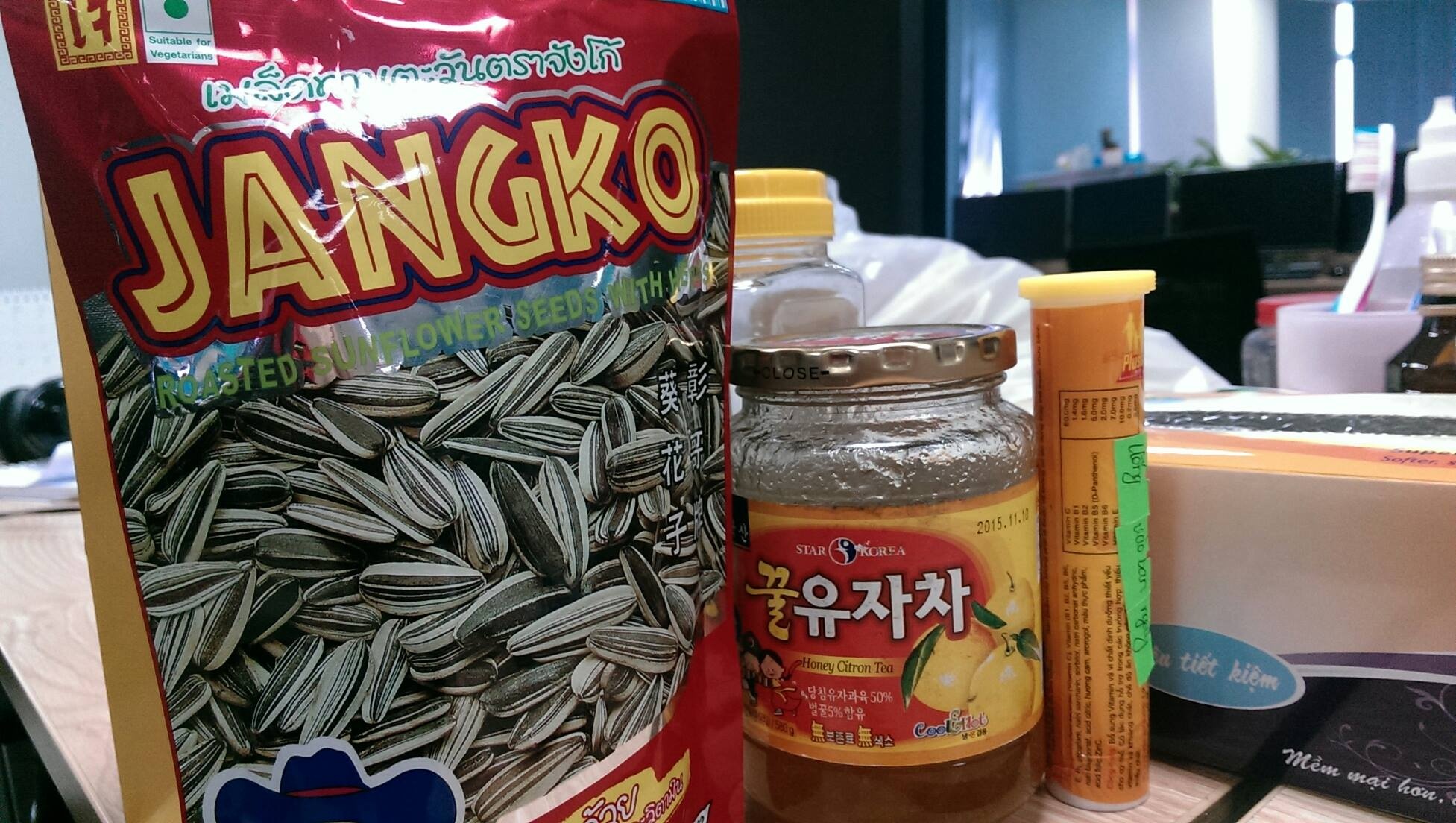 Nguoi nuoc ngoai huong chiec banh TPP cua Viet Nam? hinh anh