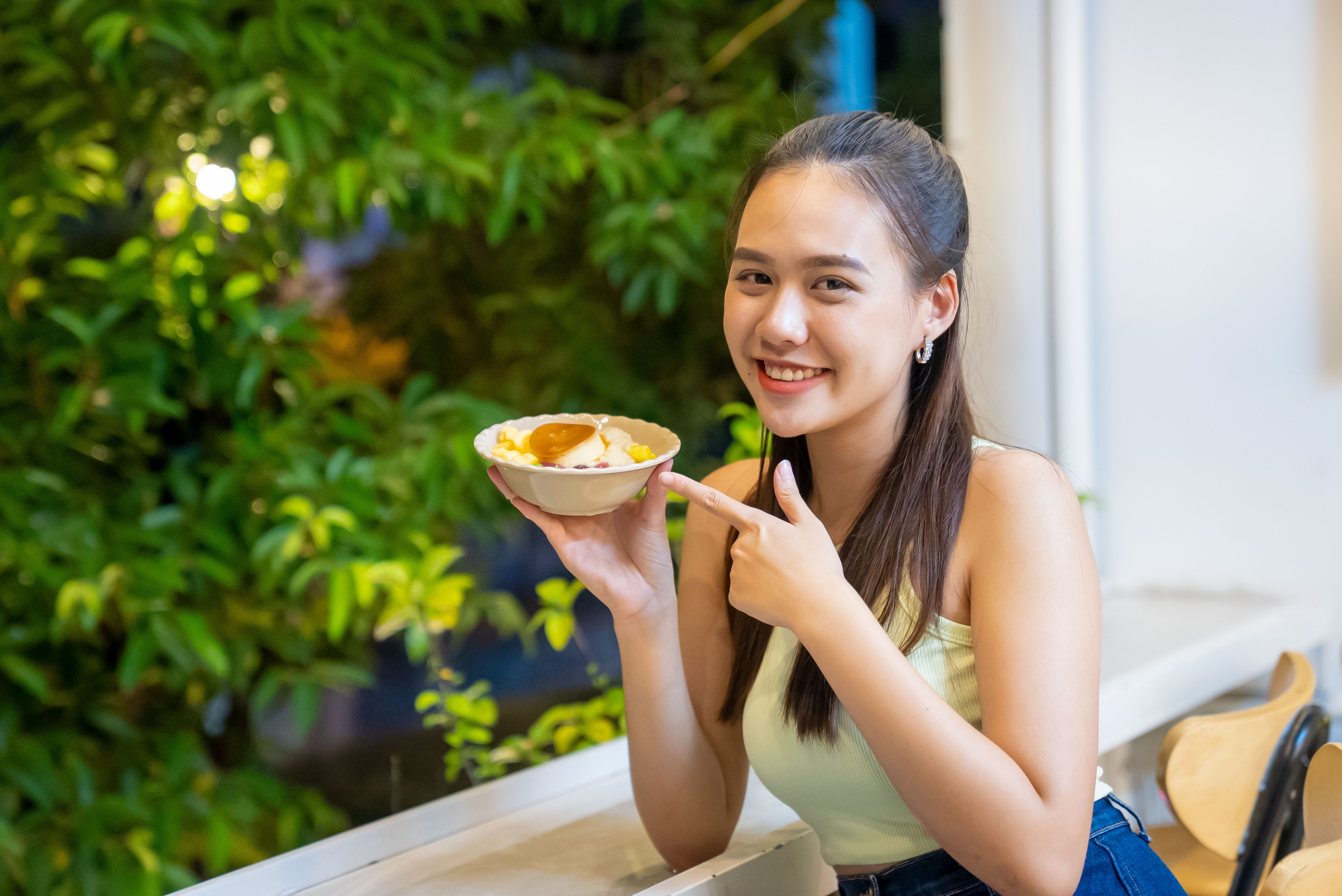 Gioi tre TP.HCM di an che dau do cau may ngay That Tich hinh anh