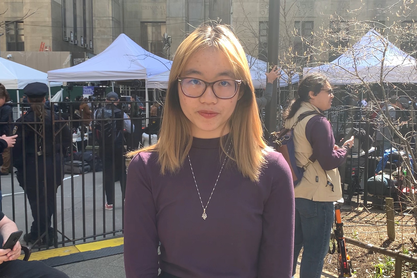 Zing tu New York: Ca nuoc My nhin ve toa an hinh su Manhattan hinh anh