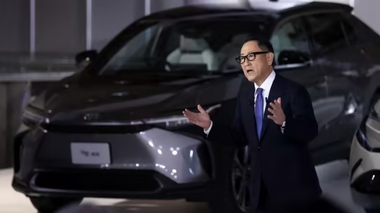 CEO quyen luc nhat Nhat Ban doi mat nguy co mat ghe hinh anh