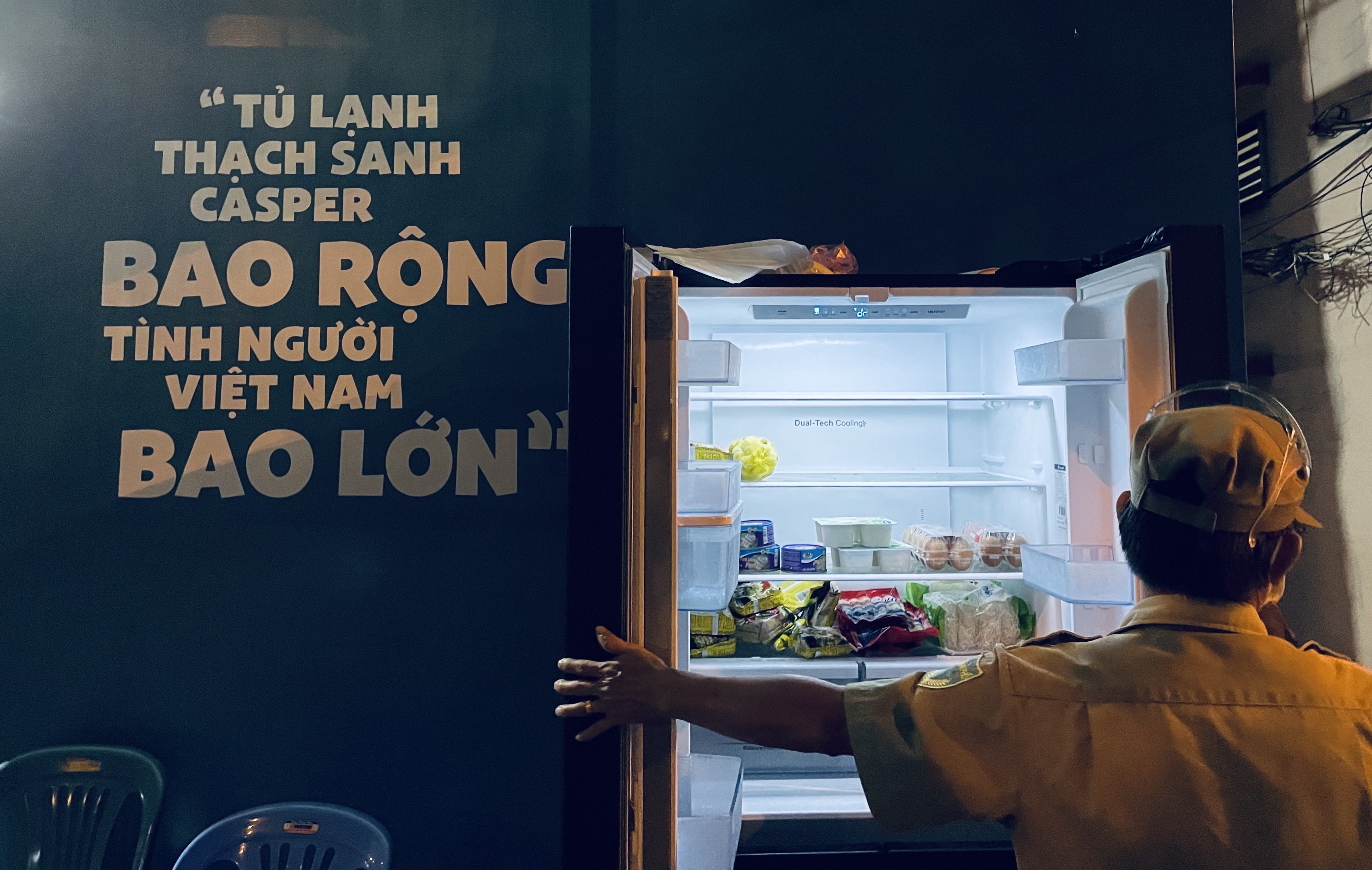 nguoi nuoc ngoai tiem vaccine o tphcm anh 3