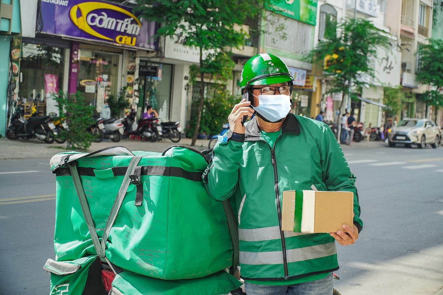 shipper duoc tiem vaccine anh 5