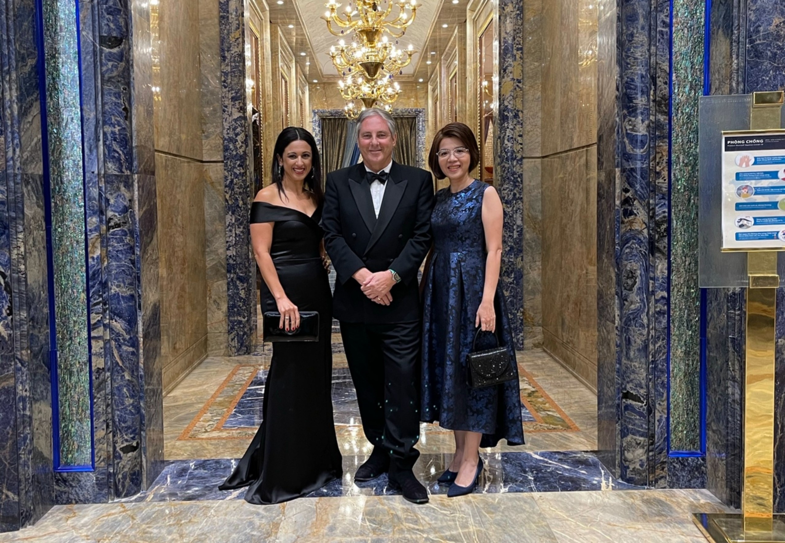 nguoi nuoc ngoai chua khoi Covid-19 o Viet Nam anh 3