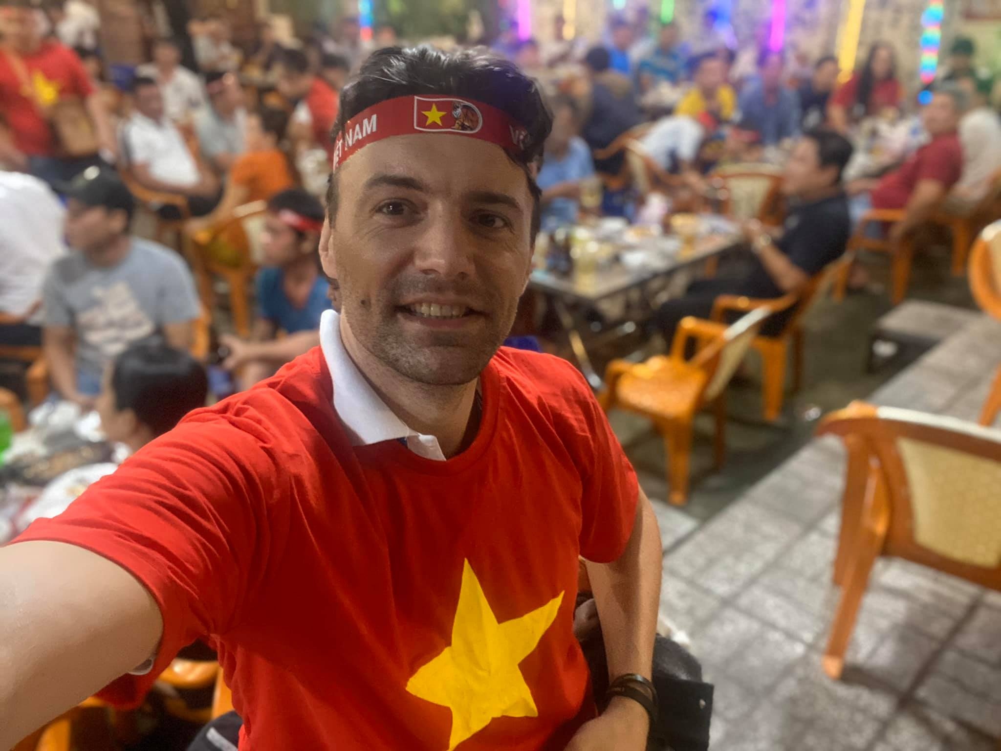 tinh nguyen vien o Vinhomes Central Park anh 9