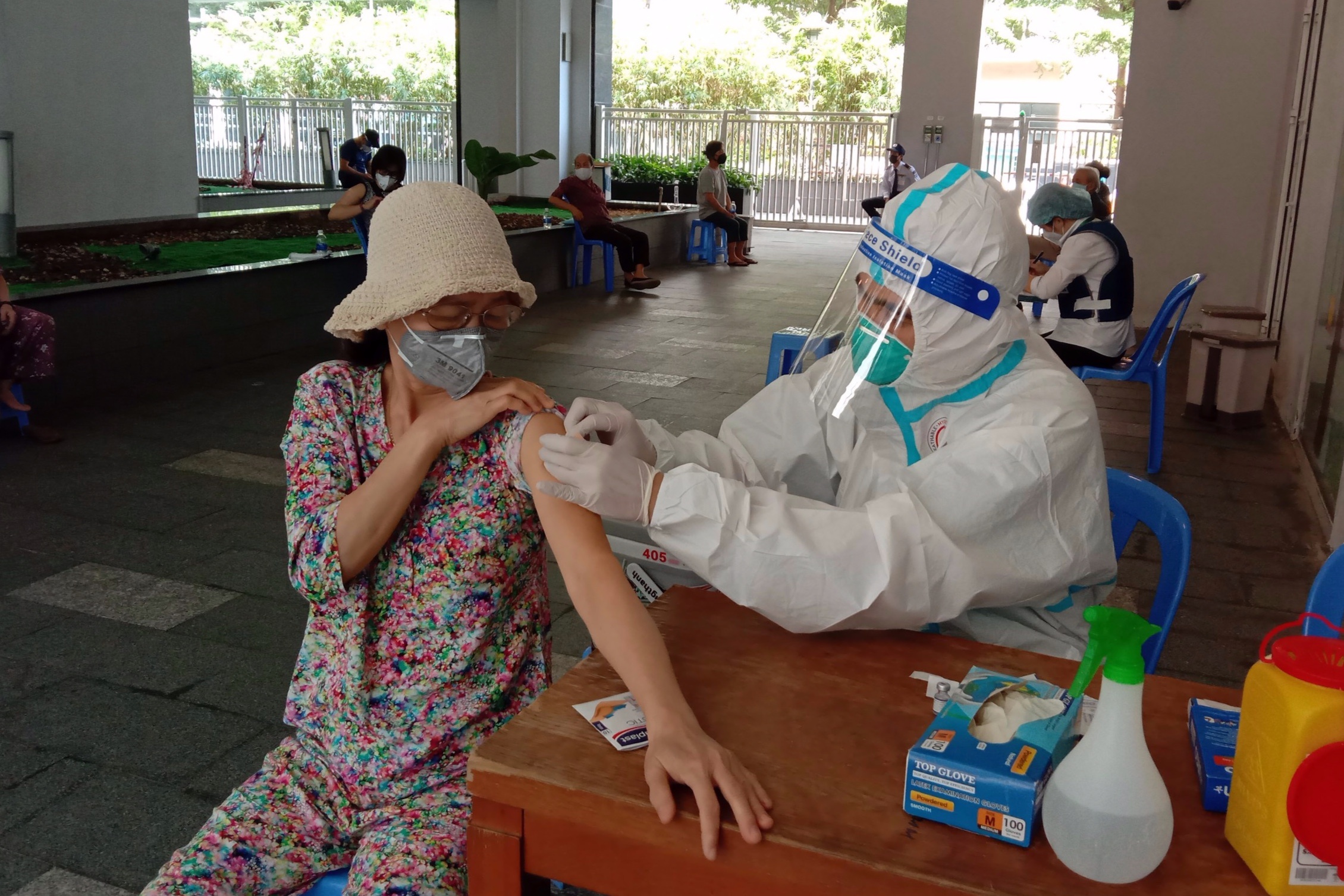 tiem vaccine tai chung cu Lexington Residence anh 1