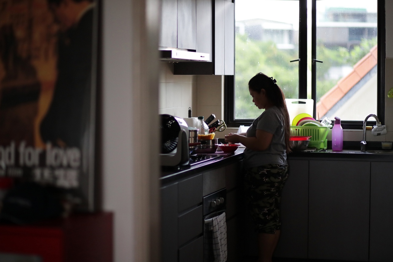 giup viec mua dich Covid-19 anh 2