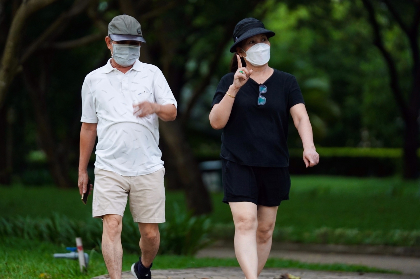 Nguoi dan quan 7 duoc di tap the duc nhu the nao? hinh anh