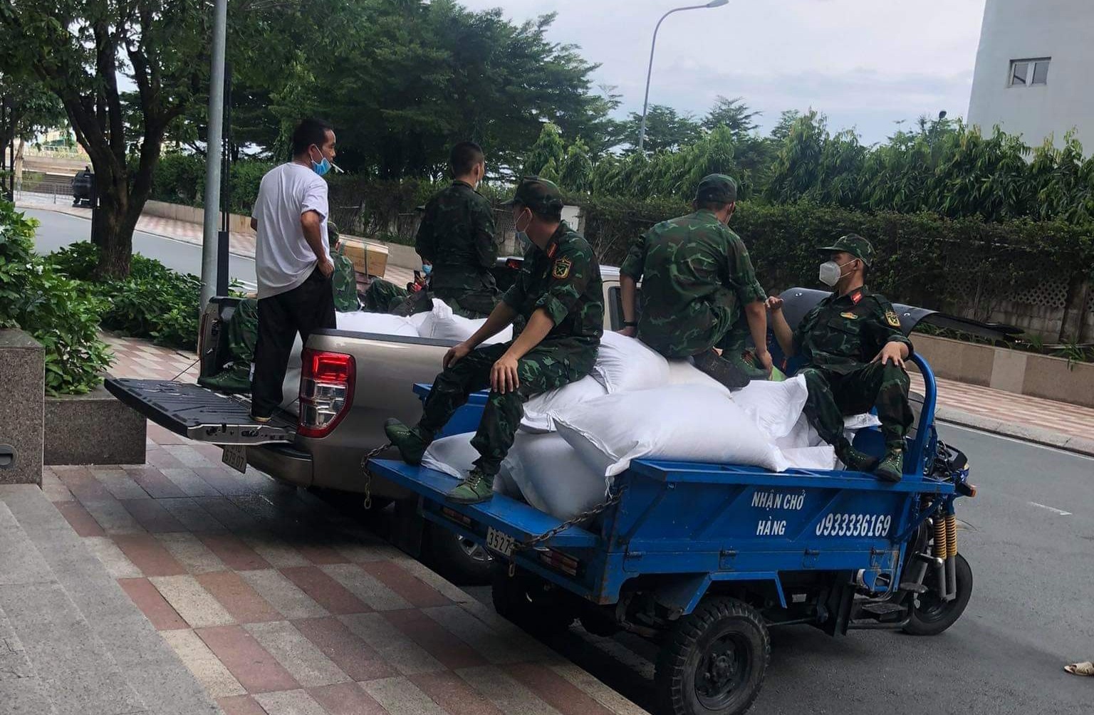 thu hoi 22 tan gao phat o Vinhomes Central Park anh 1