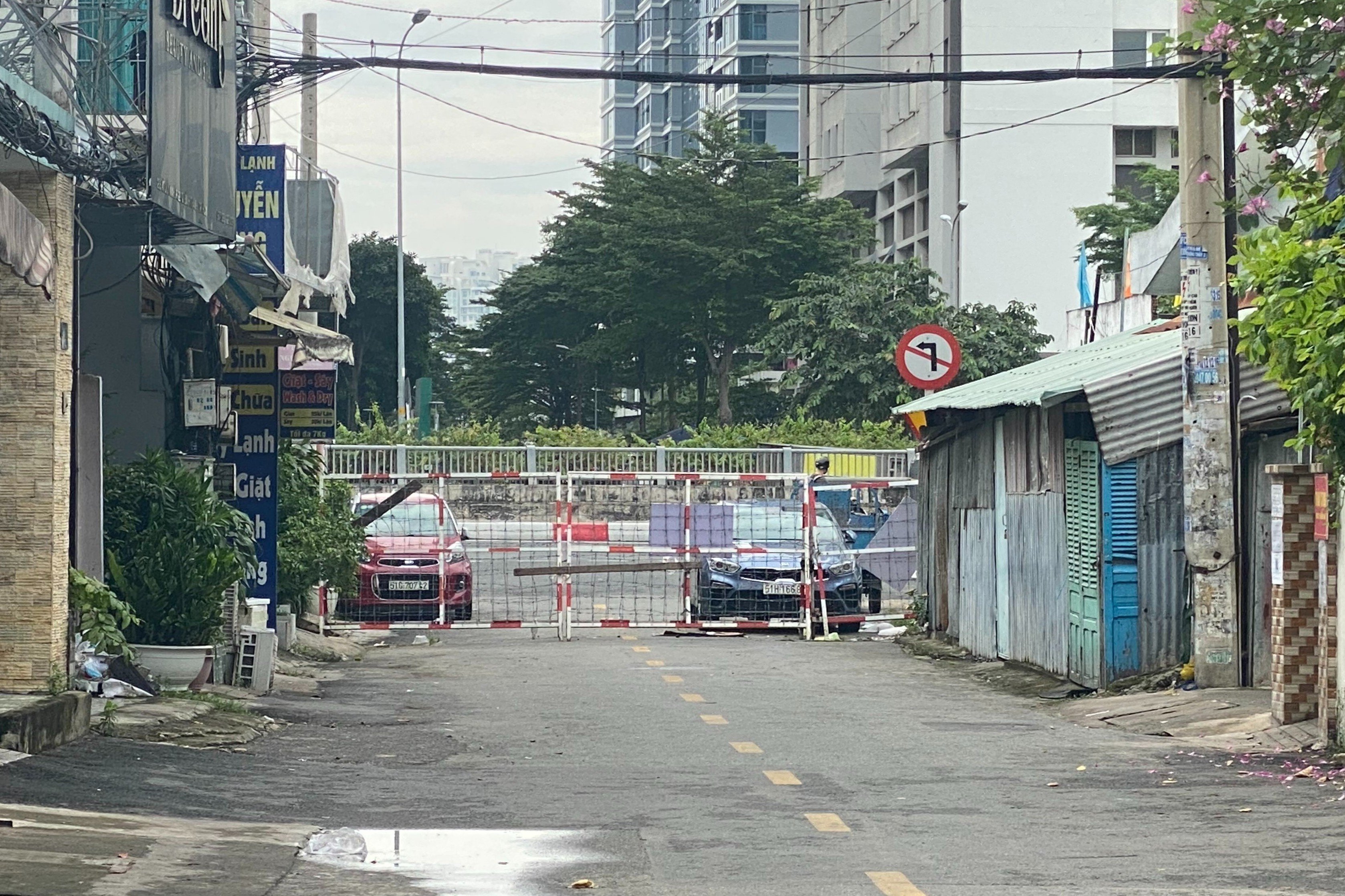 hem o quan binh thanh con chot chan anh 1