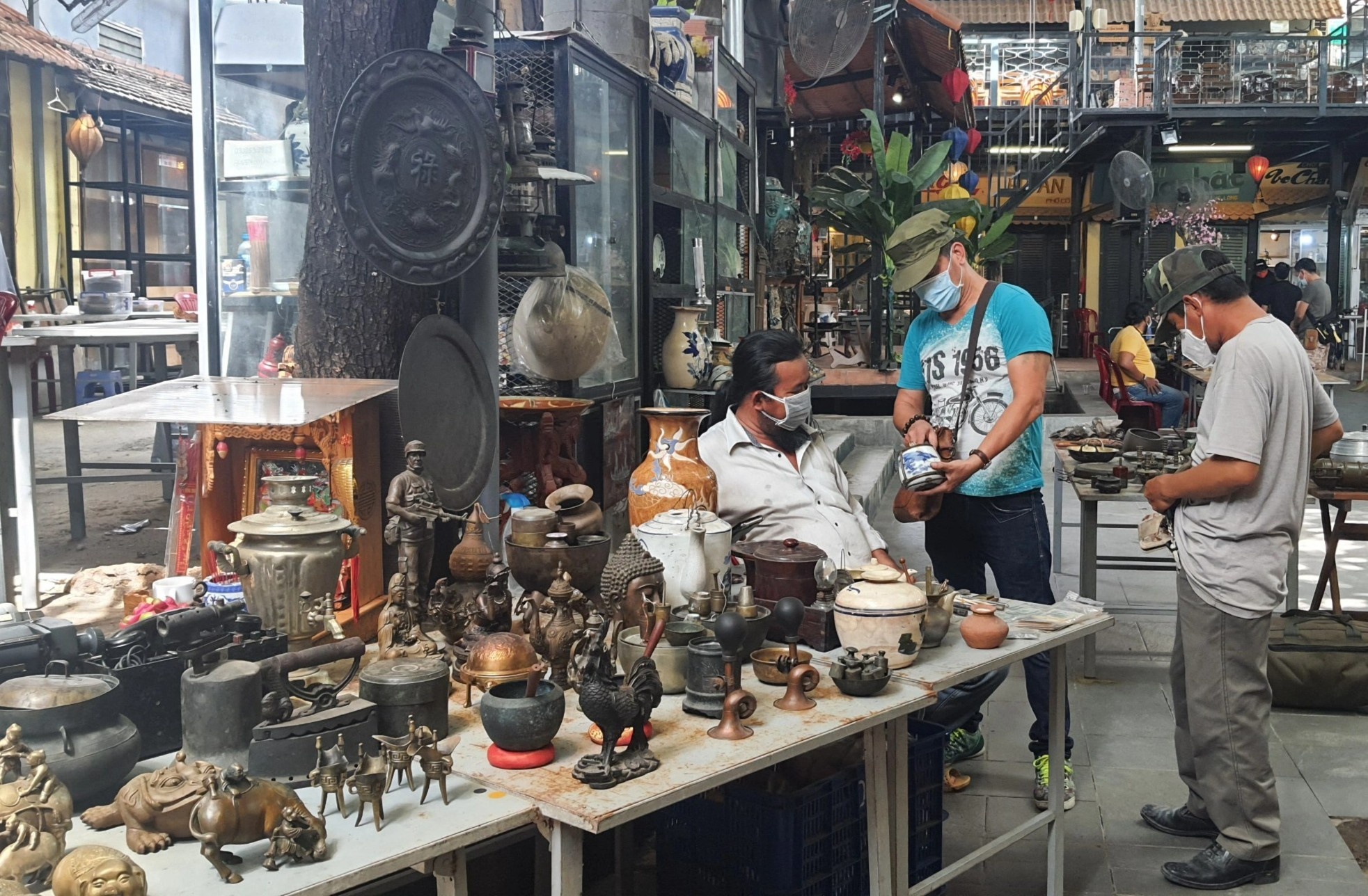 Cho do co o TPHCM anh 9