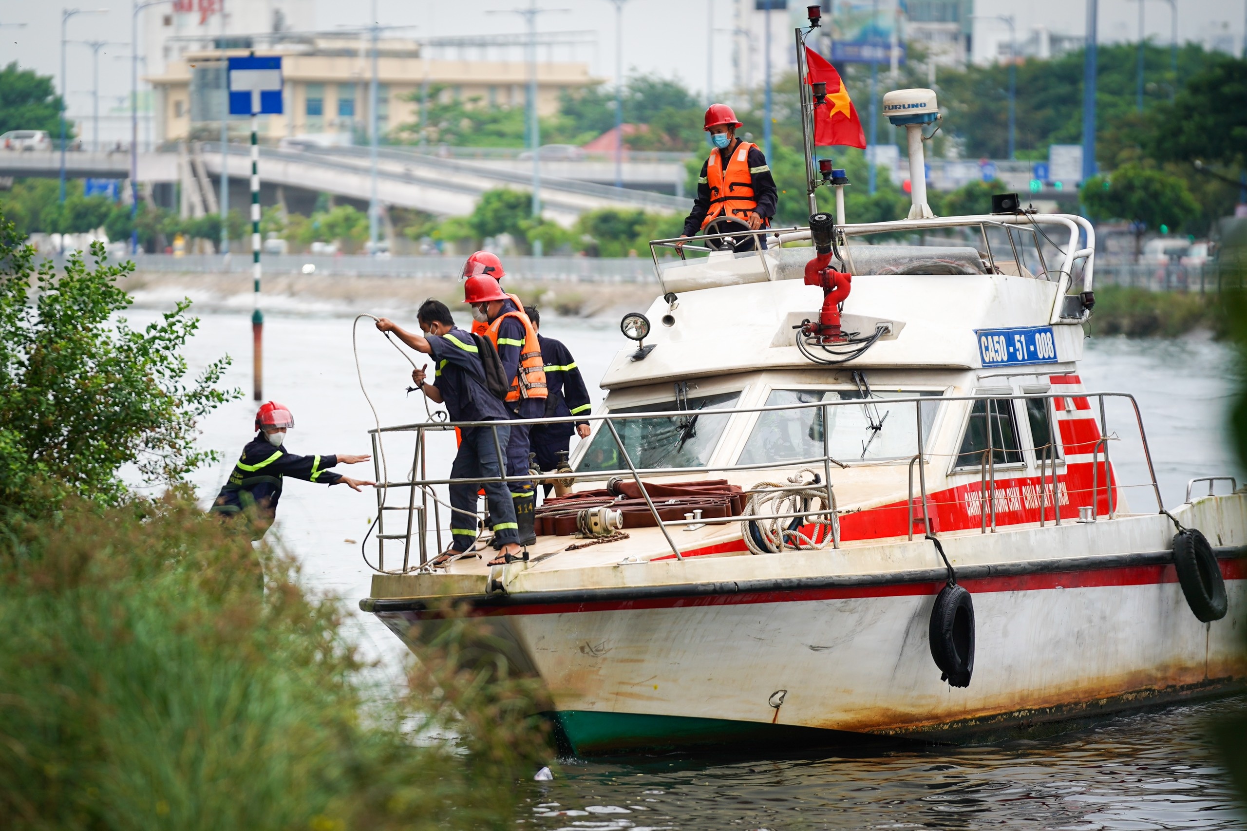 Dien tap chua chay tai can ho chung o TP.HCM anh 11