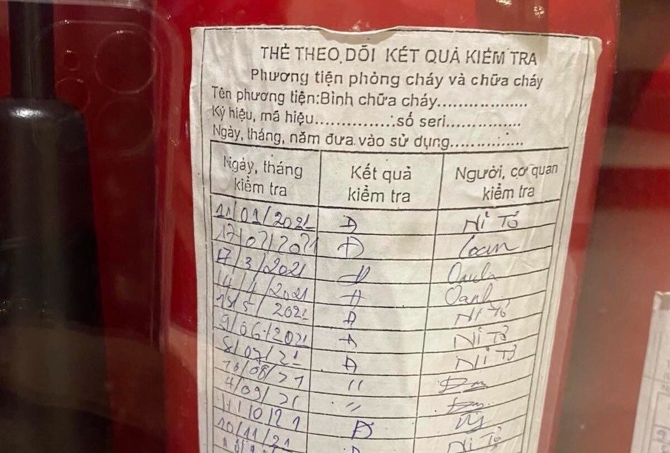 Bao cao vu hon 500 binh chua chay o chung cu TP.HCM qua han bao duong hinh anh