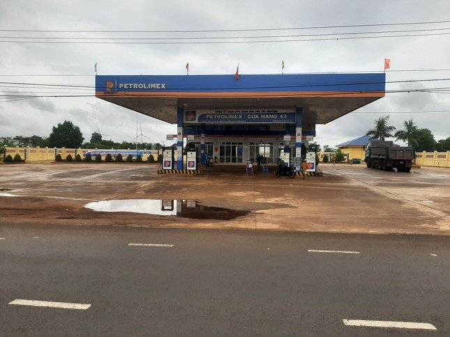 Mot huyen den bu sai, vuot nua ty dong hinh anh