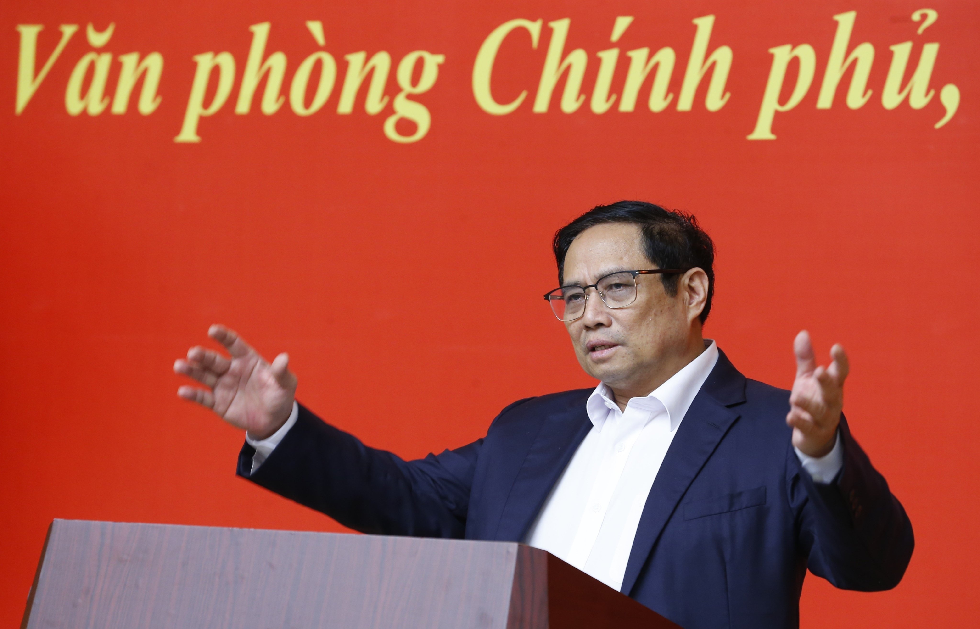 Thu tuong Pham Minh Chinh tiep xuc cu tri Can Tho hinh anh