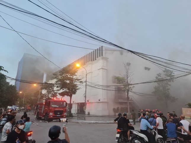 chay bar hai phong anh 1