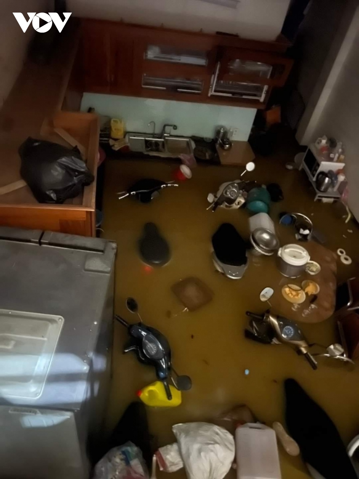 Mua lon di thuong xuat hien giua dem 'that tich' tai Lao Cai anh 4