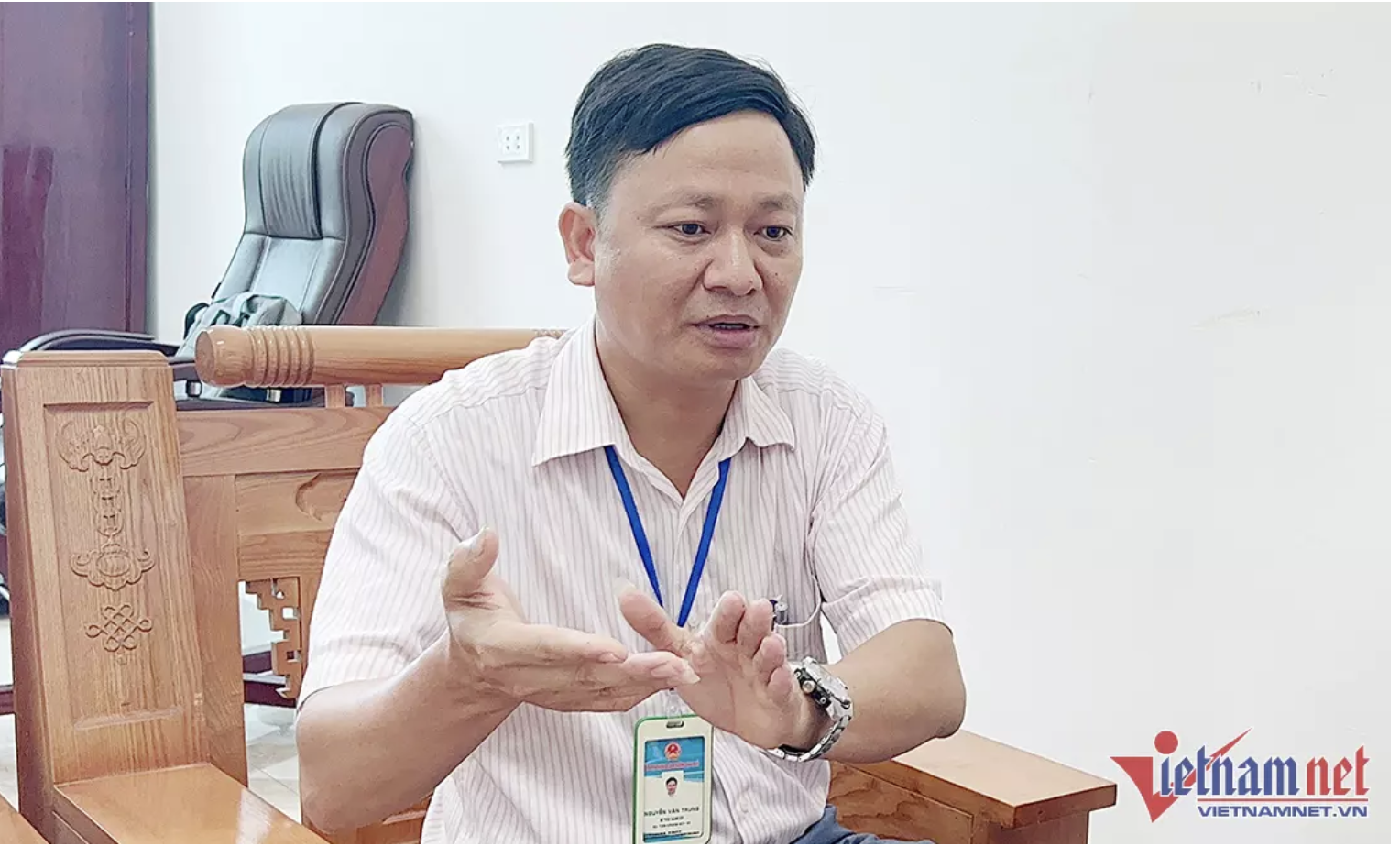 Bi thu phuong cuu nhieu em nho choi voi duoi bien anh 1