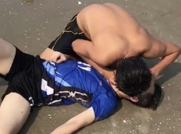 Bi thu phuong cuu 6 thieu nien duoi nuoc hinh anh