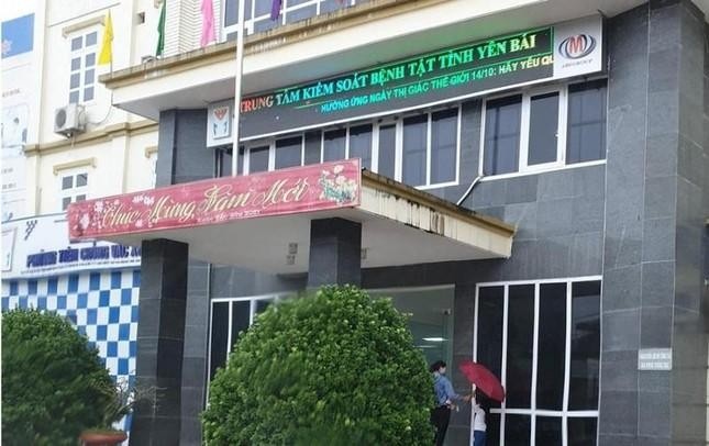 Ky luat Pho giam doc So Y te Yen Bai vi lien quan vu Viet A hinh anh