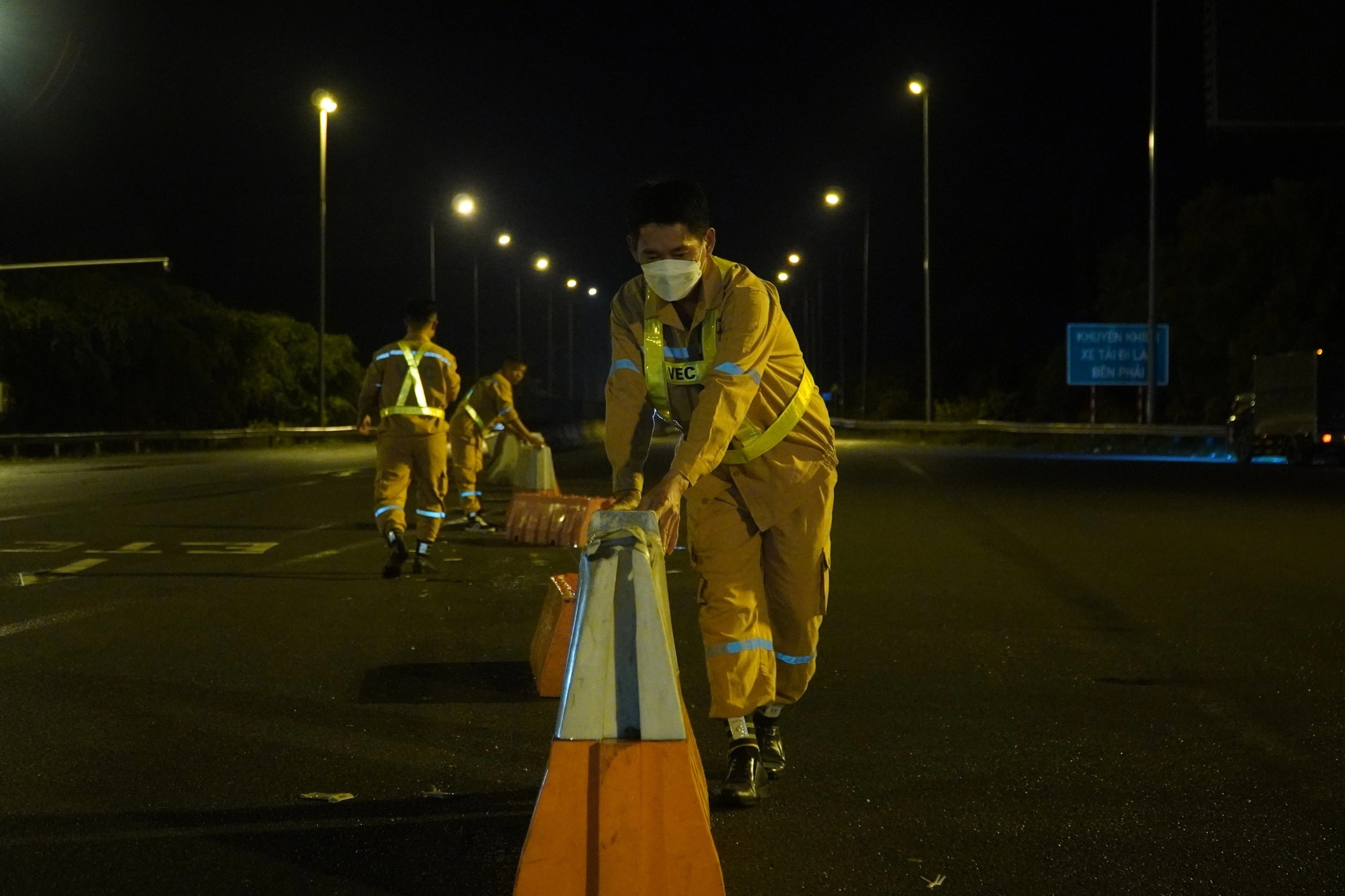 Doi mua xuyen dem dan the thu phi ETC cho tai xe anh 3