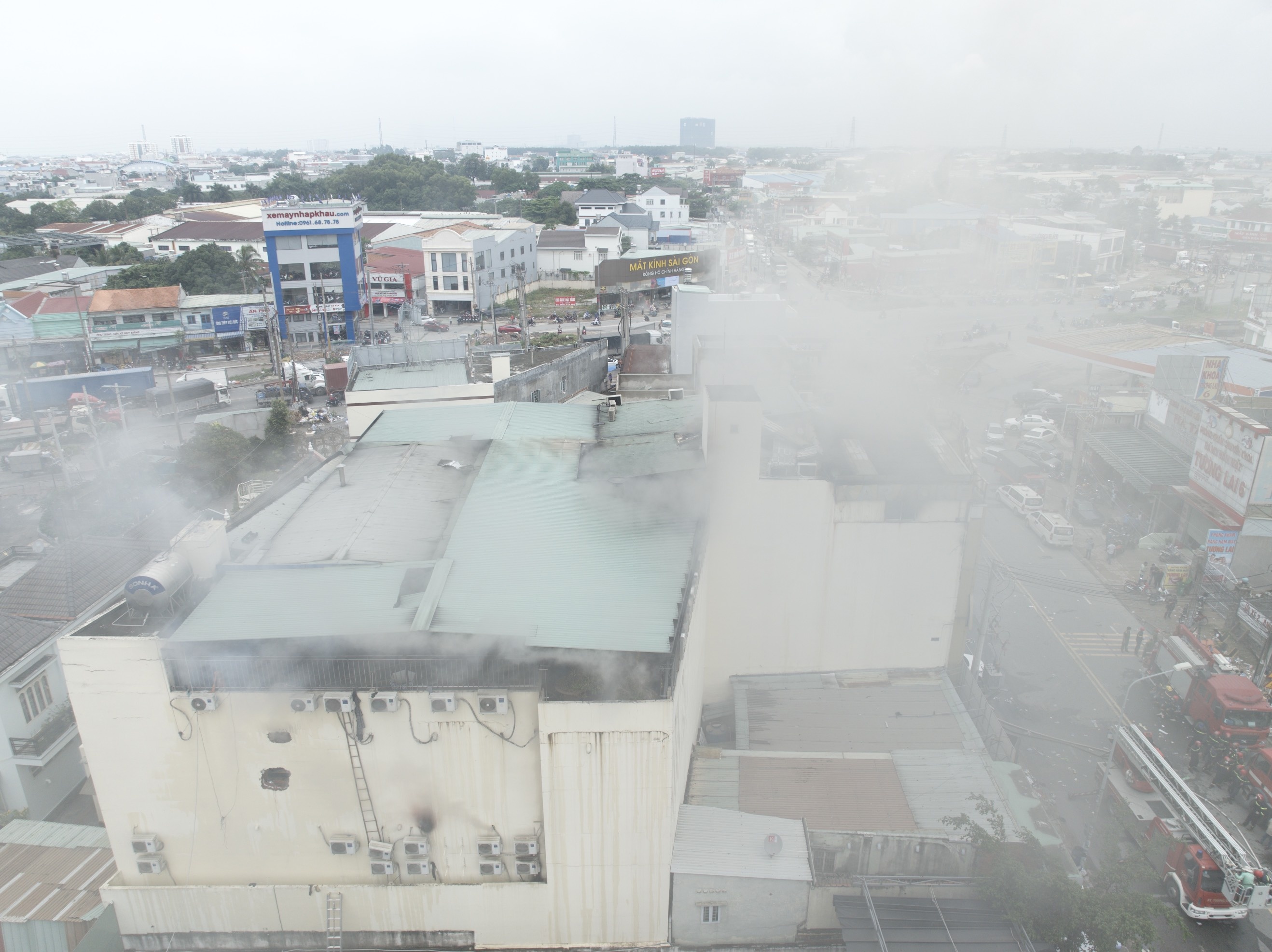 Hien truong vu chay karaoke khien 12 nguoi chet nhin tu tren cao hinh anh