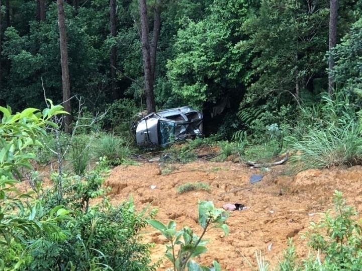 lao xe xuong vuc sau anh 1