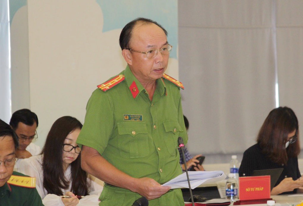 Bat nhom thuc hien 31 vu mua ban tre so sinh hinh anh