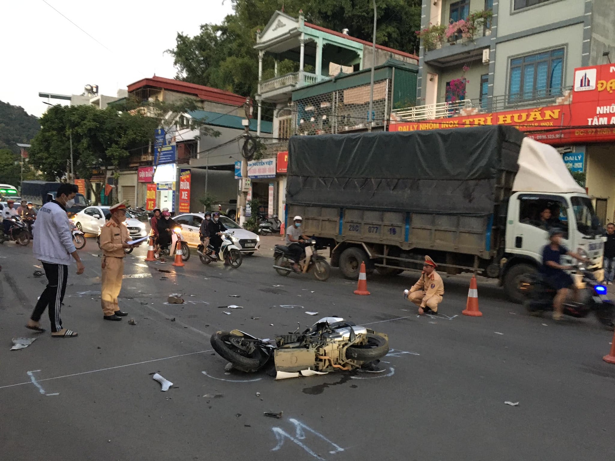 tai nan o quoc lo anh 1