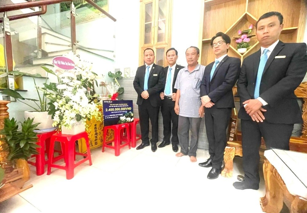 chay quan karaoke anh 1